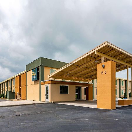 Quality Inn Bucyrus North Exterior foto